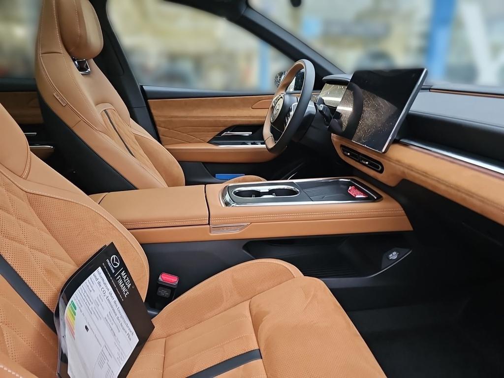 Mazda 6e
