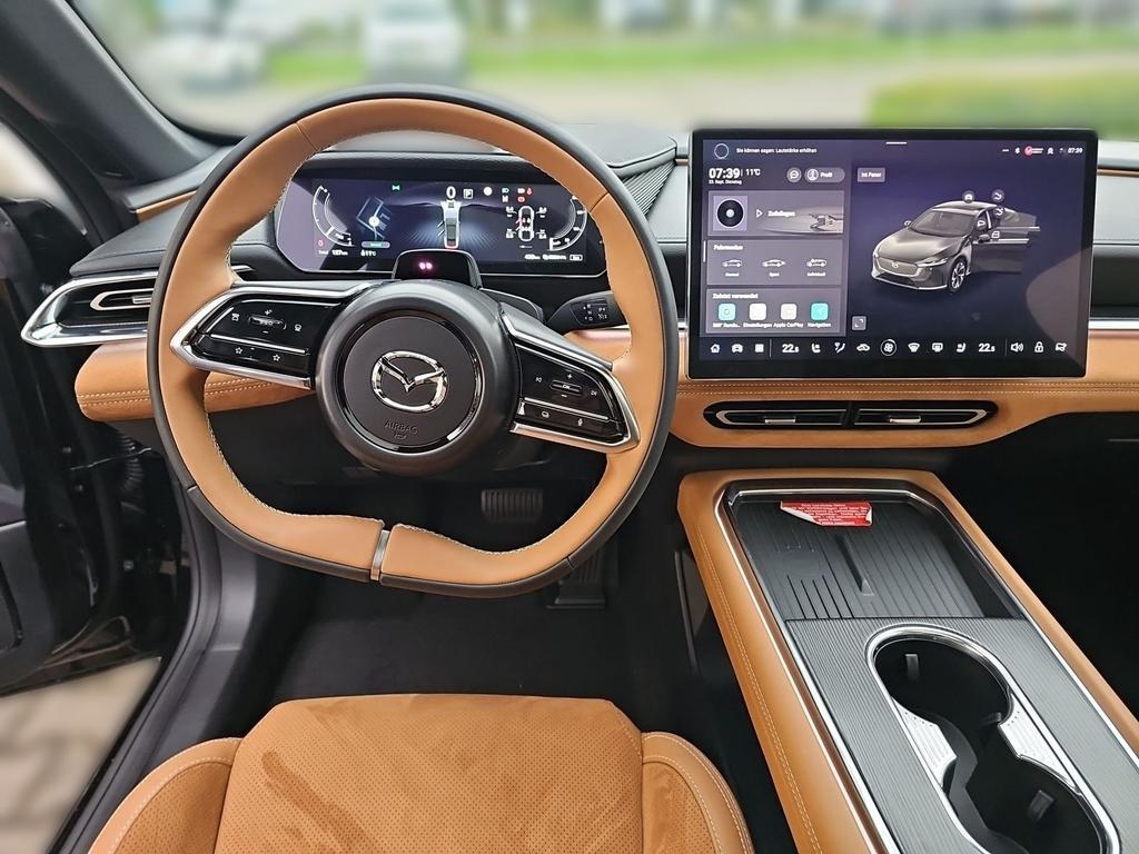 Mazda 6e