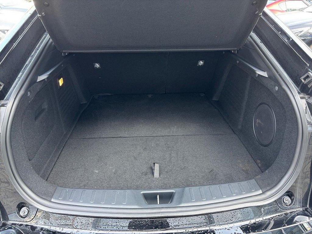 Mazda 6e