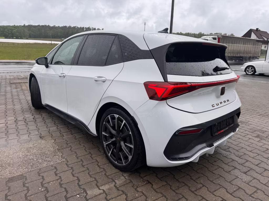 Cupra Born