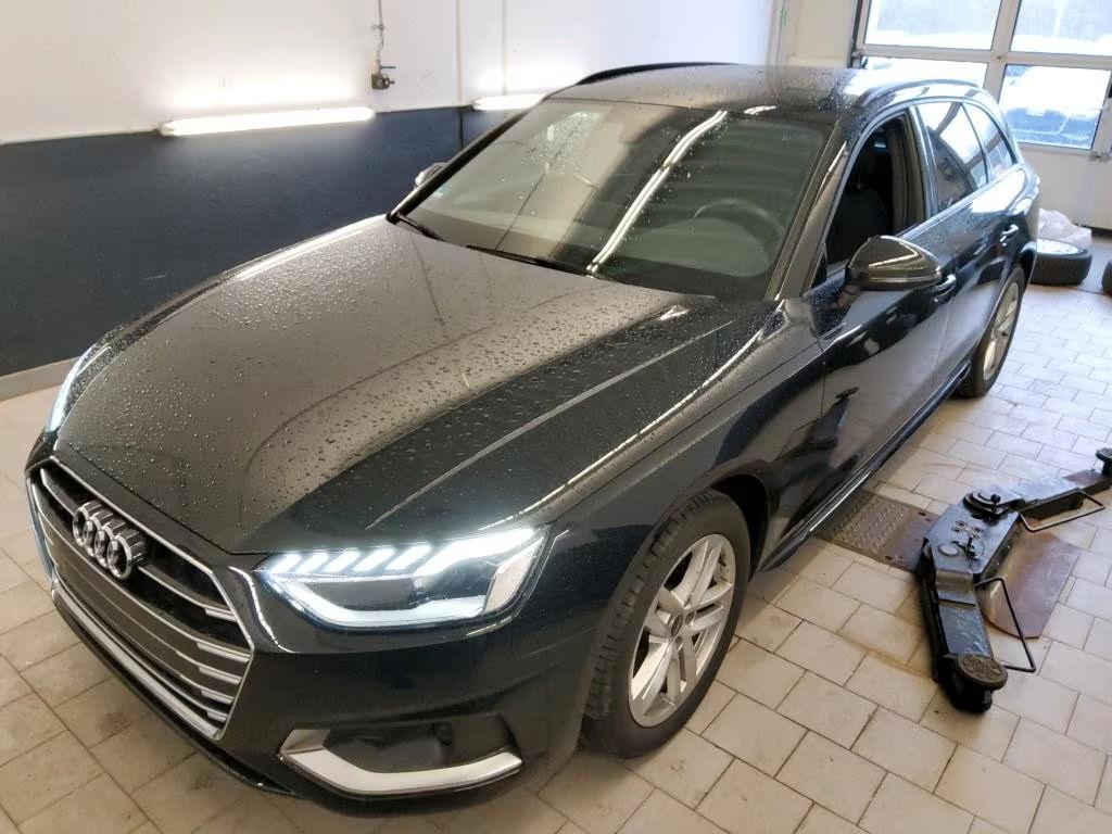 Audi A4 2021 Benzine
