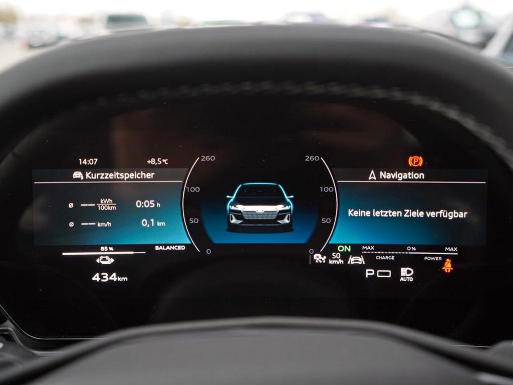 Audi A6 e-tron
