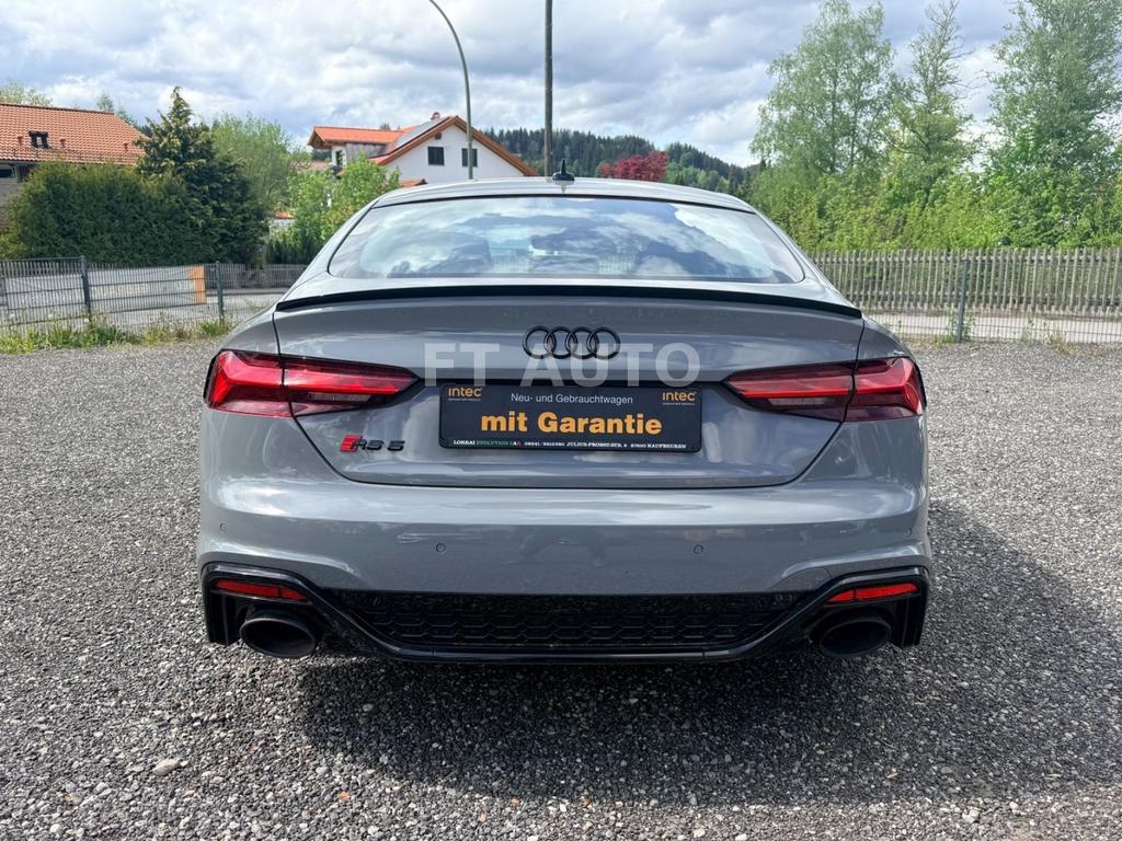 Audi RS5