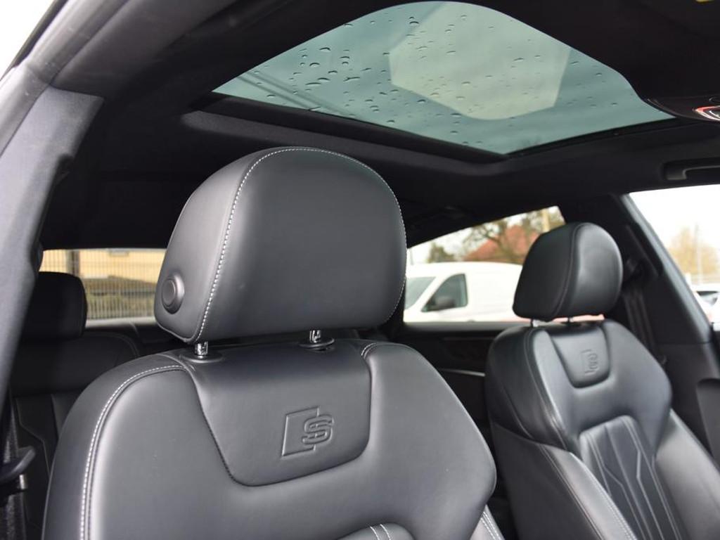 Audi S7