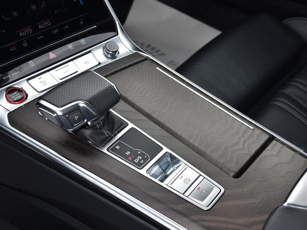 Audi S7