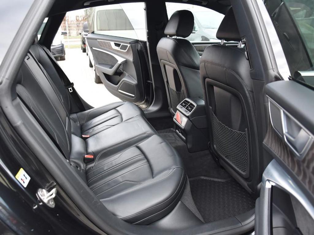 Audi S7