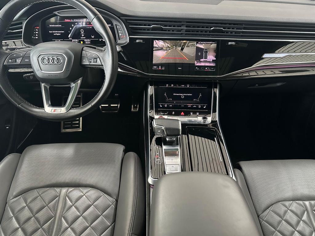 Audi SQ8
