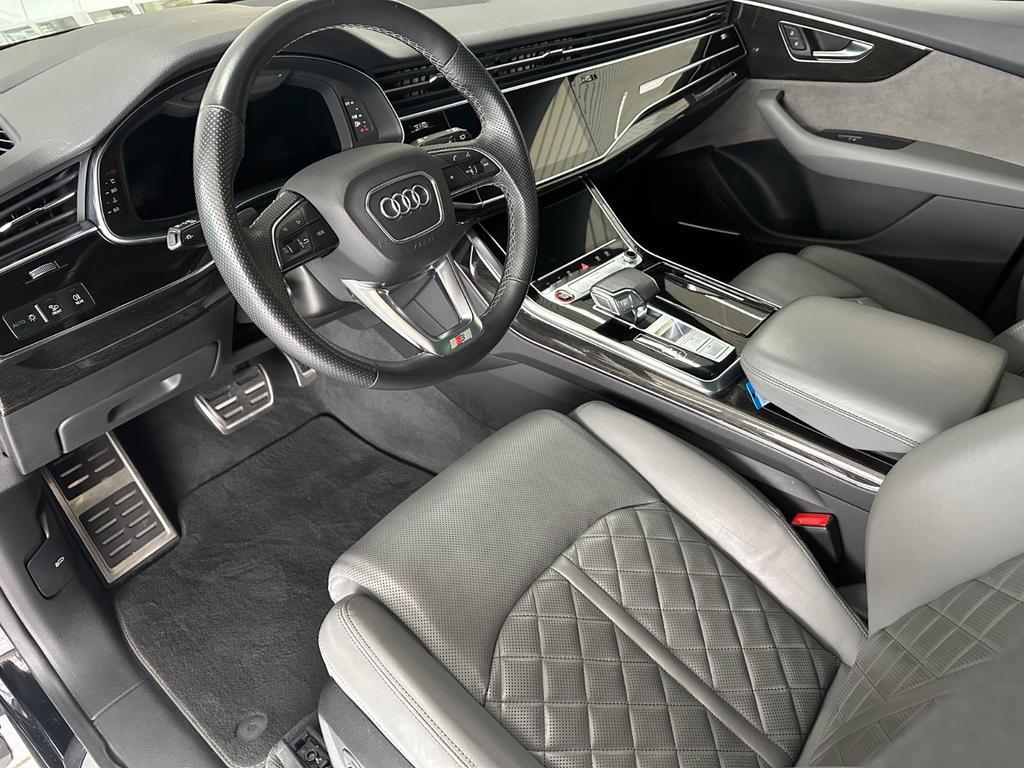 Audi SQ8