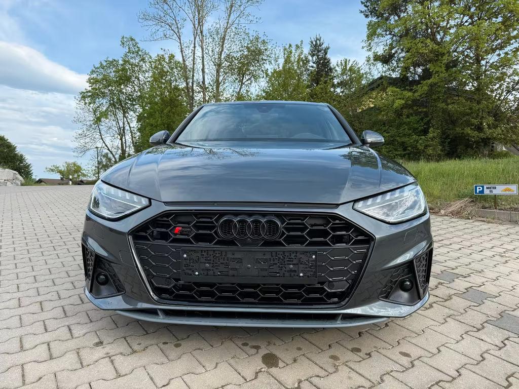 Audi S4