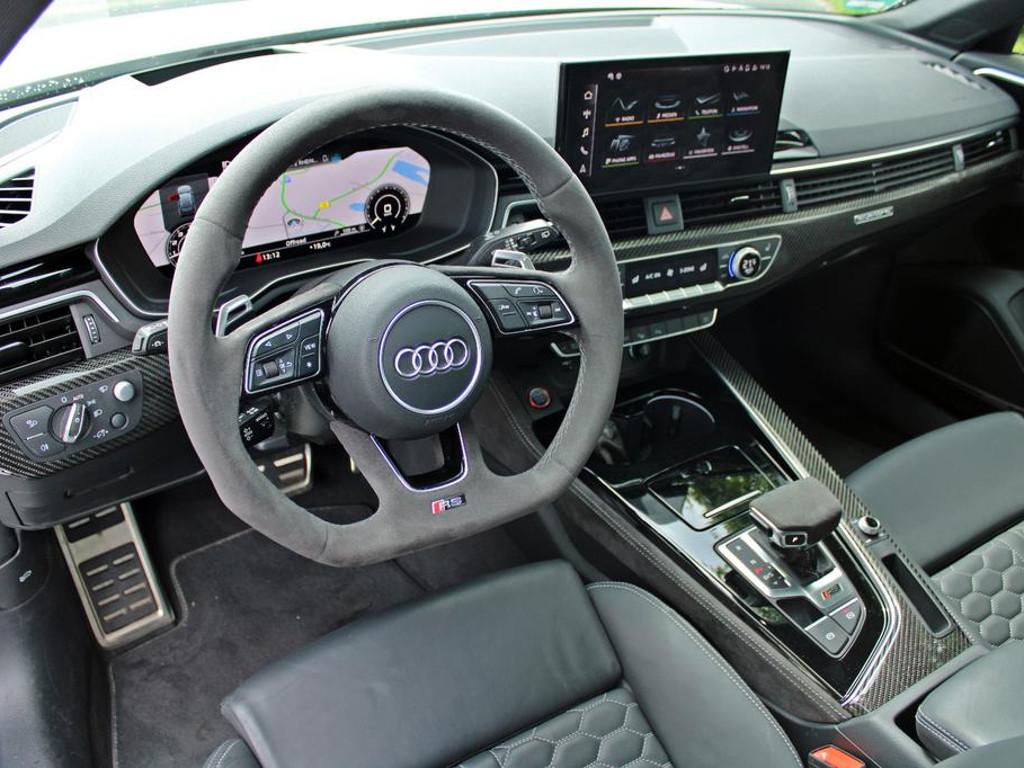 Audi RS4