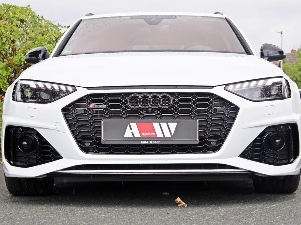 Audi RS4