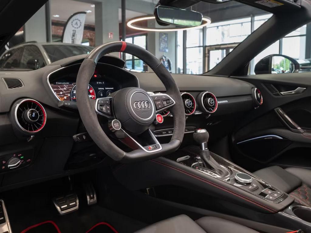 Audi TT RS