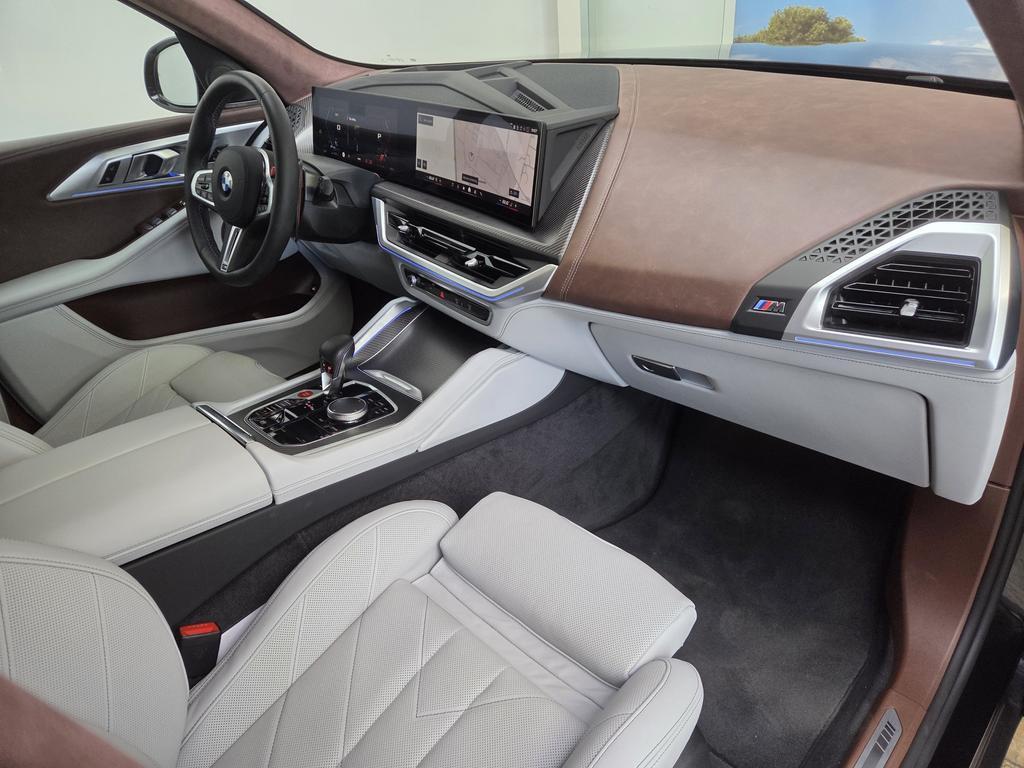 BMW XM