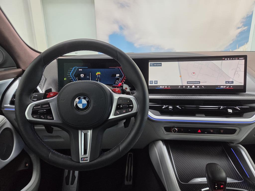 BMW XM