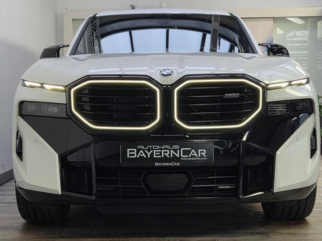 BMW XM