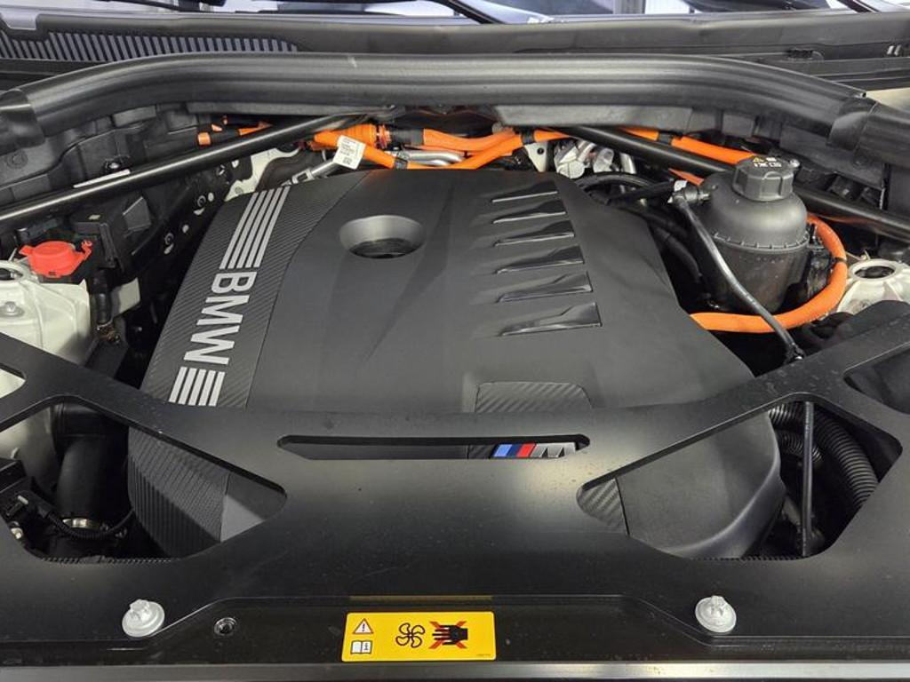 BMW XM