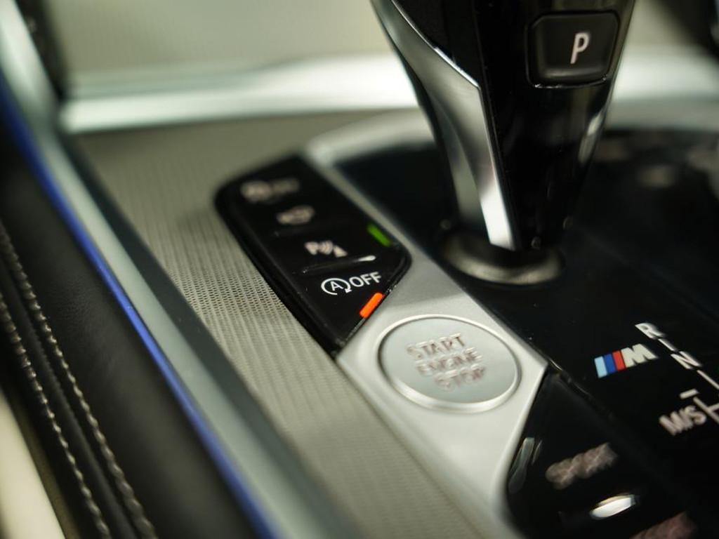 BMW M850