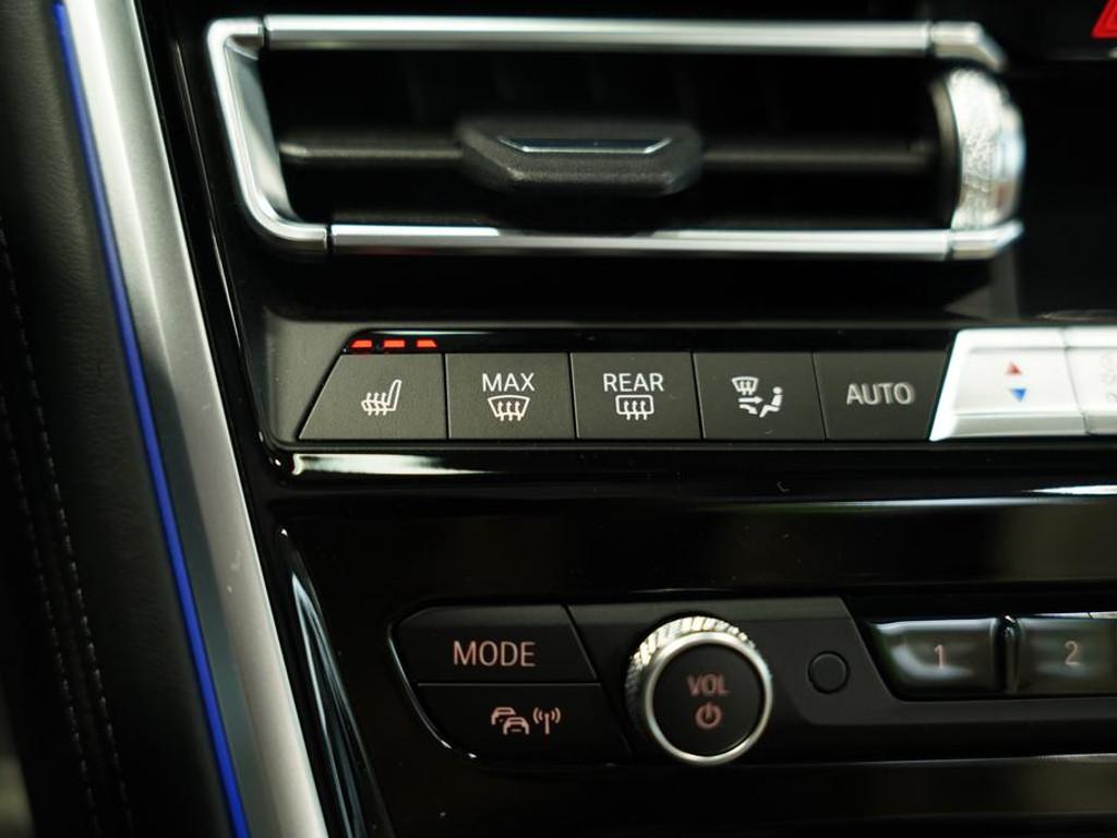 BMW M850