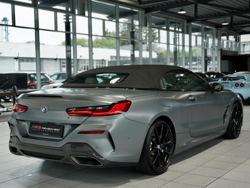BMW M850