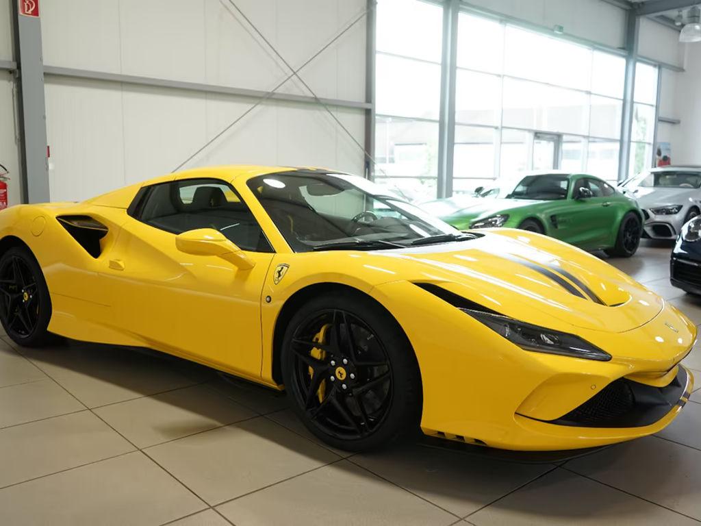 Ferrari F8