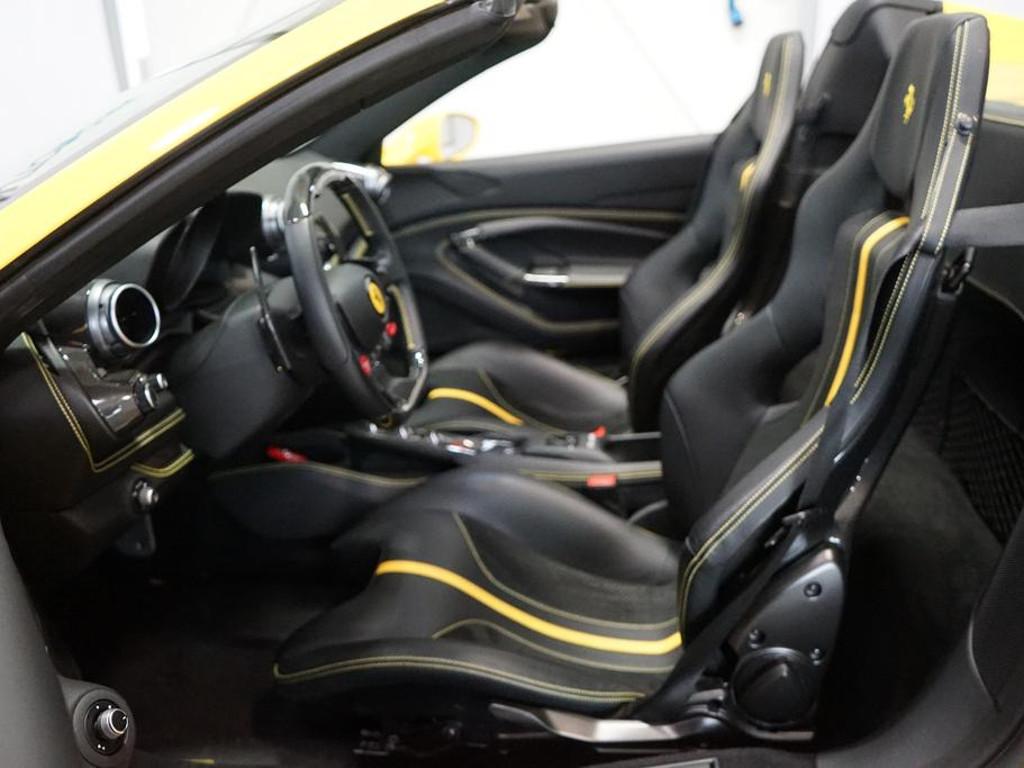 Ferrari F8