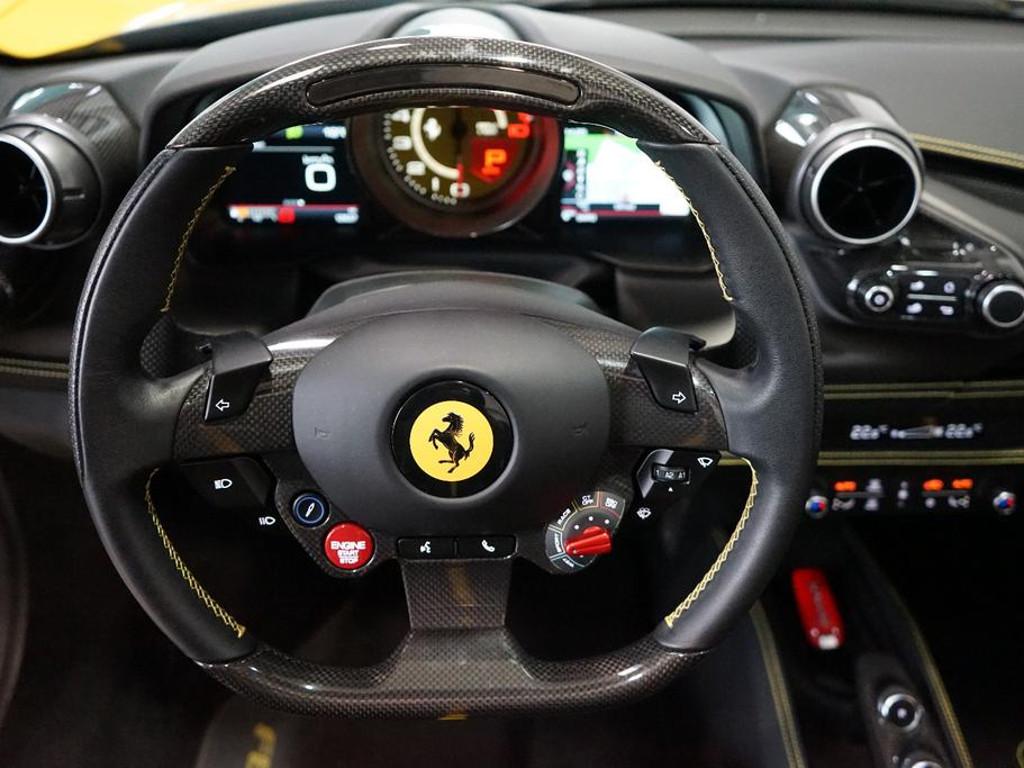 Ferrari F8
