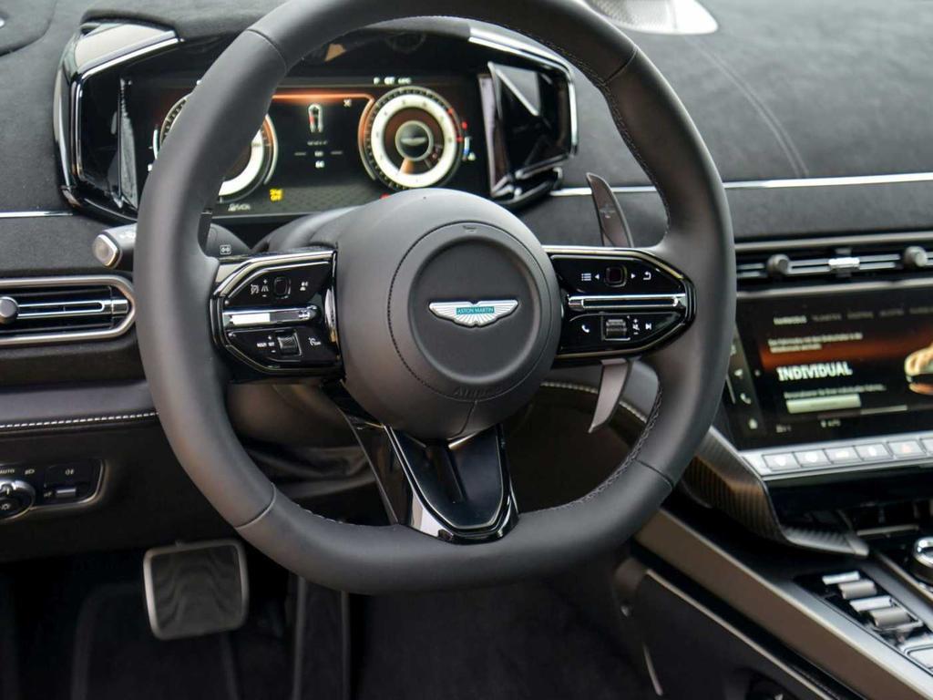 Aston Martin Vanquish