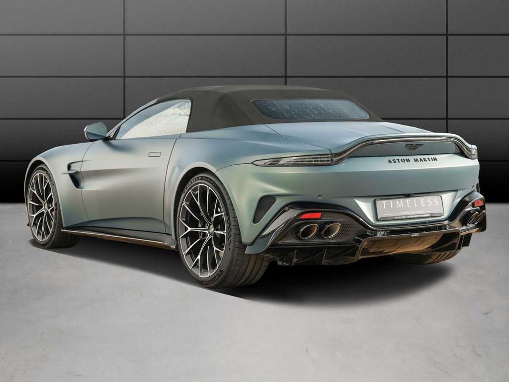 Aston Martin V8 Vantage