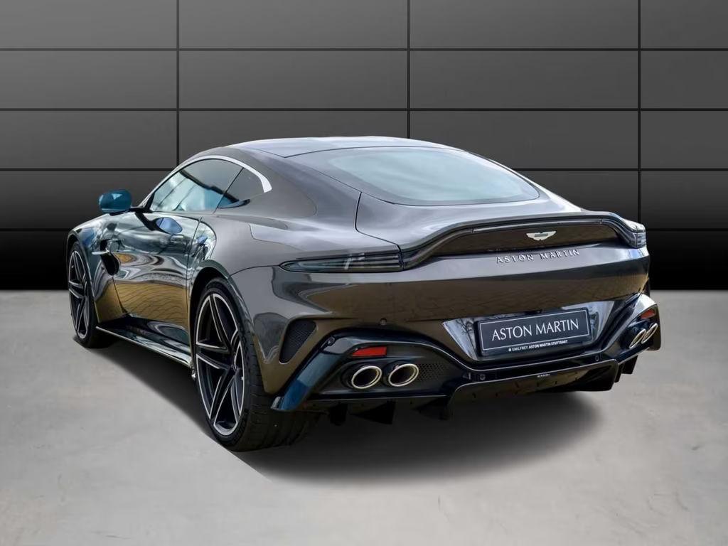 Aston Martin V8 Vantage