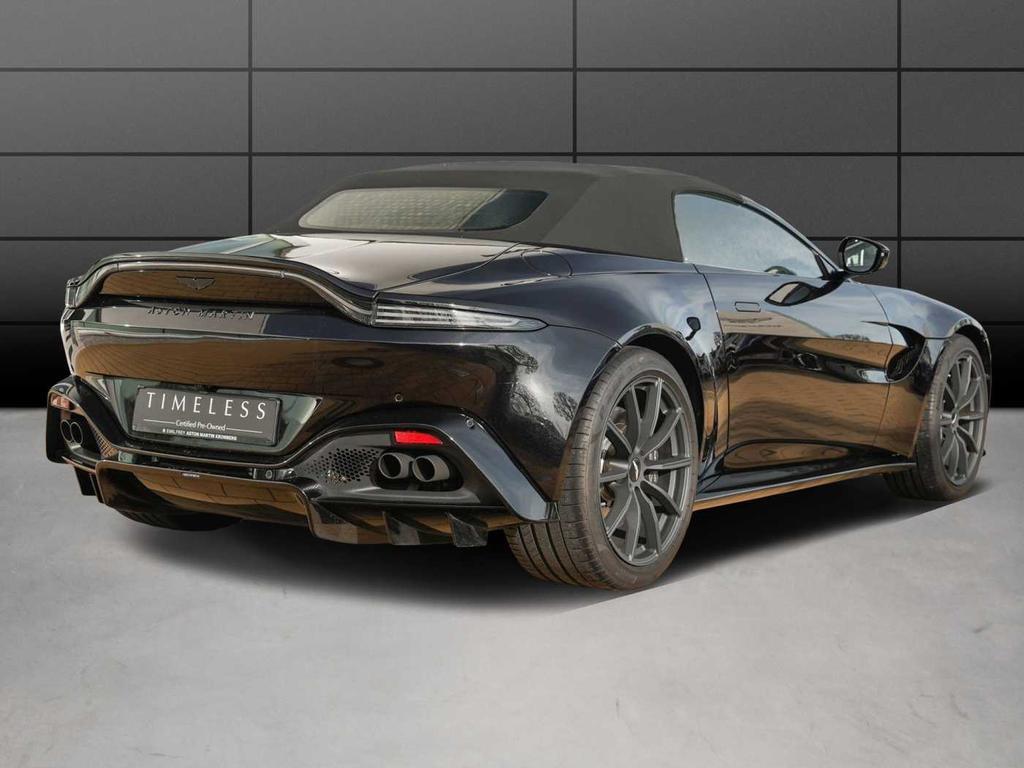 Aston Martin V8 Vantage