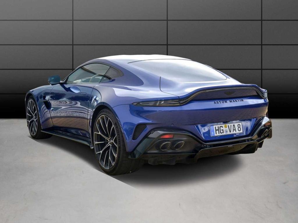 Aston Martin V8 Vantage