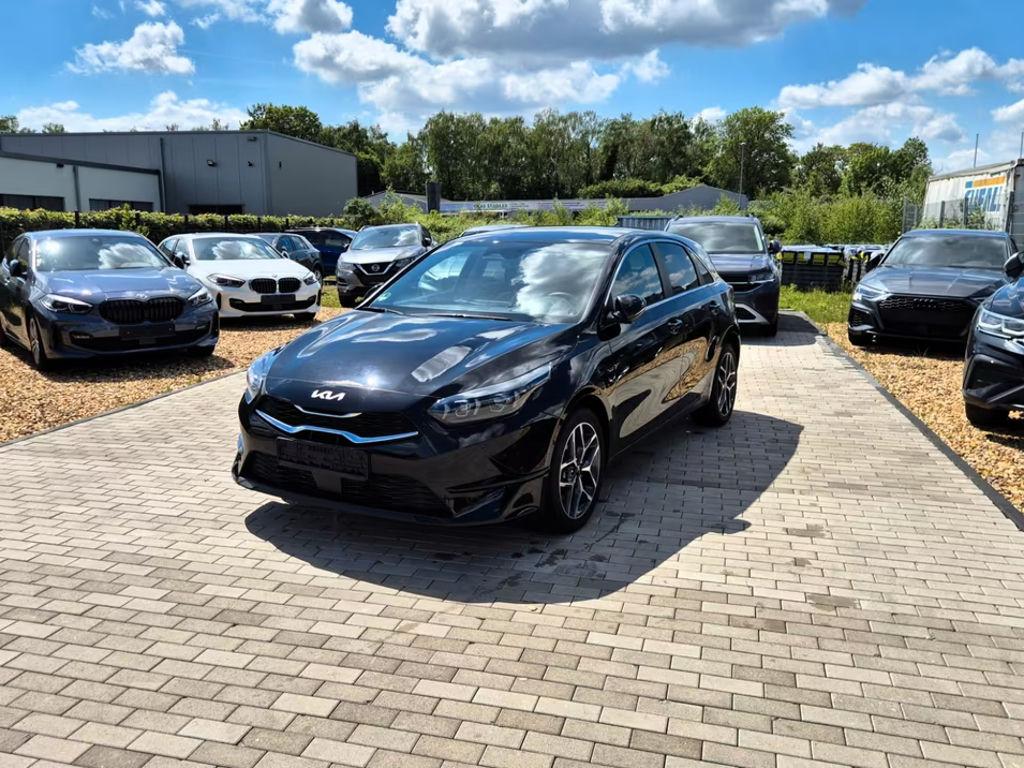 Kia Ceed 2025 Benzine