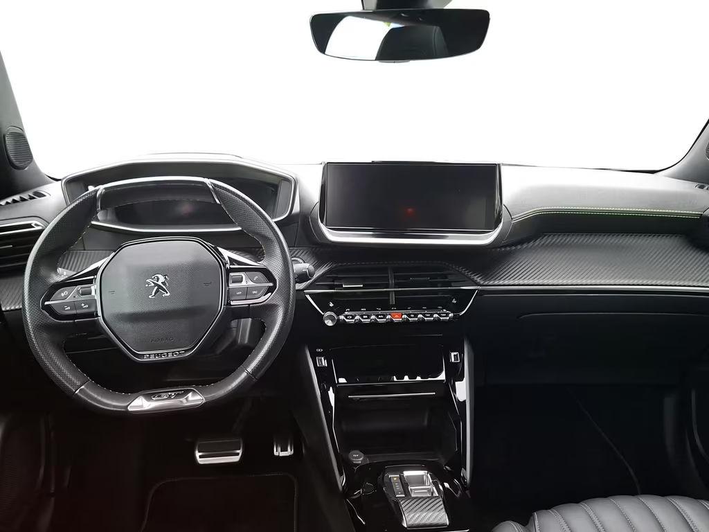 Peugeot e-2008