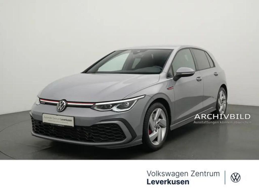 Volkswagen Golf 2024 Benzine