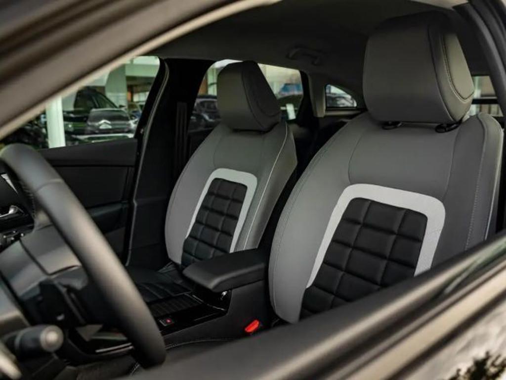 Citroën C4 X