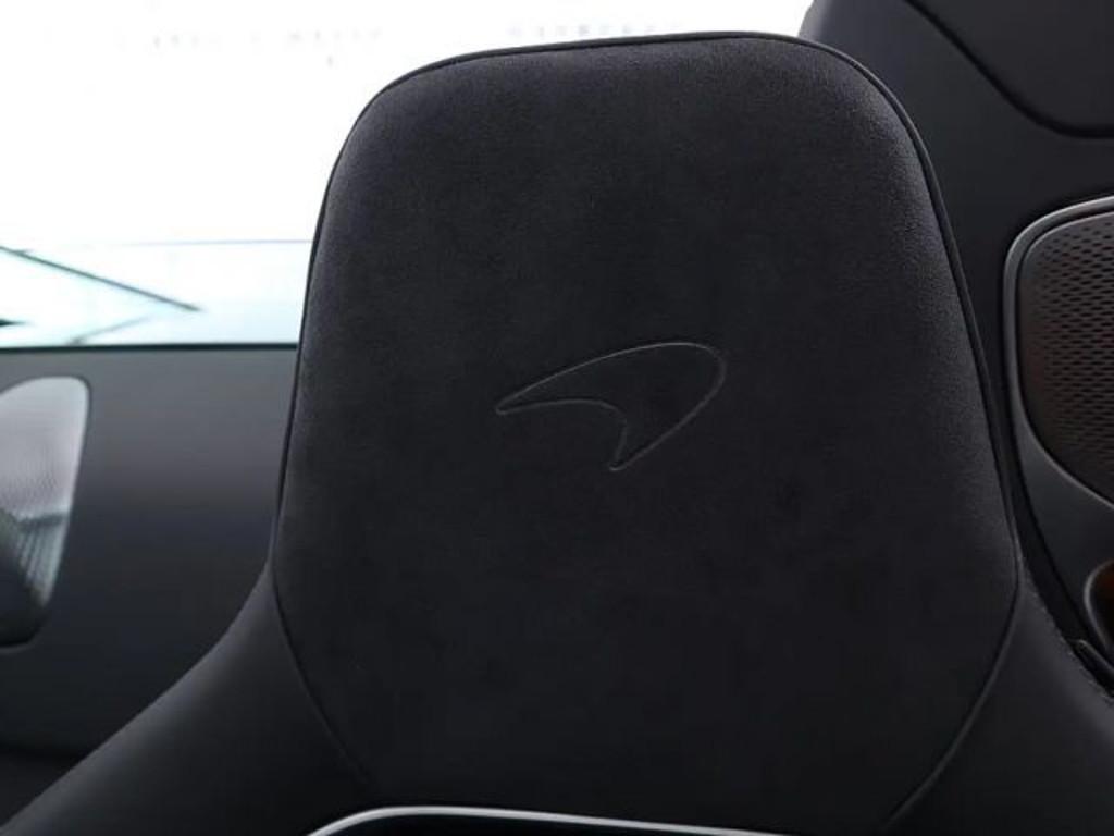 McLaren Artura