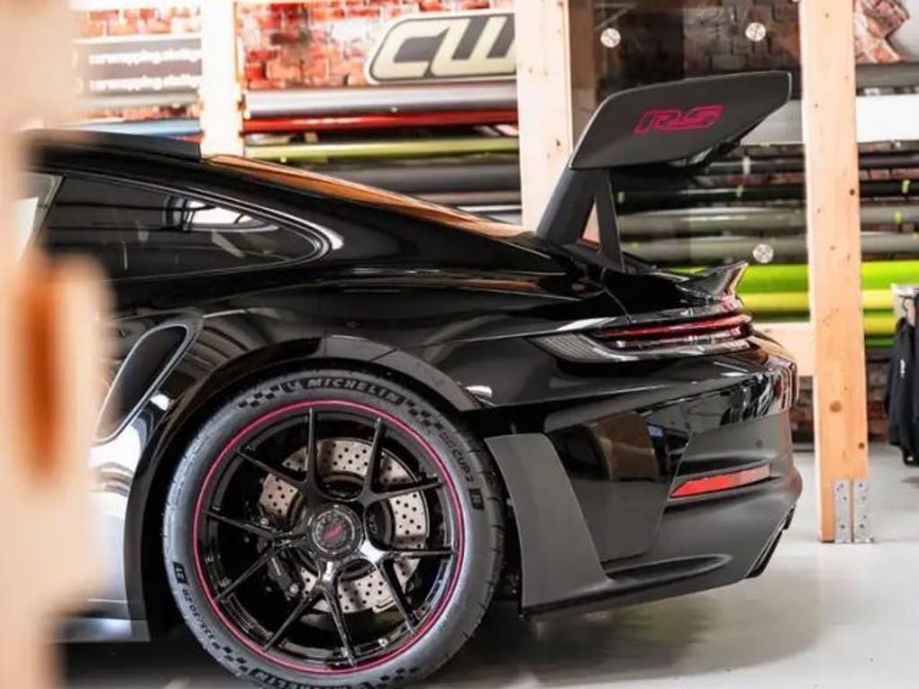 Porsche 911