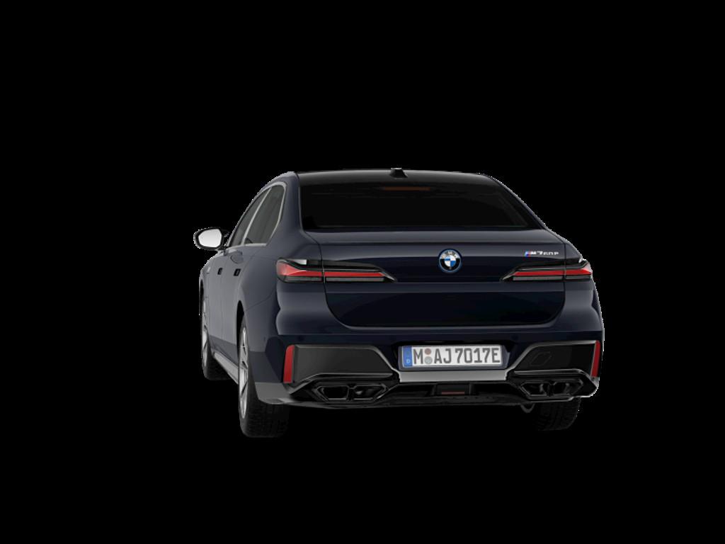 BMW M760