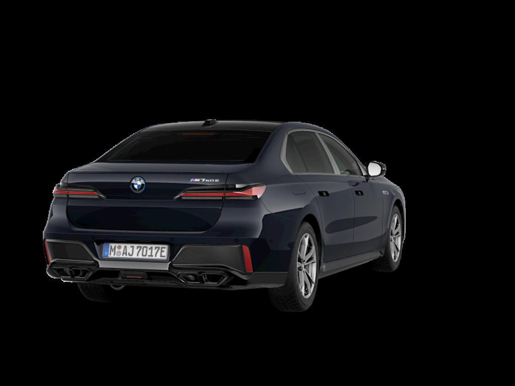 BMW M760