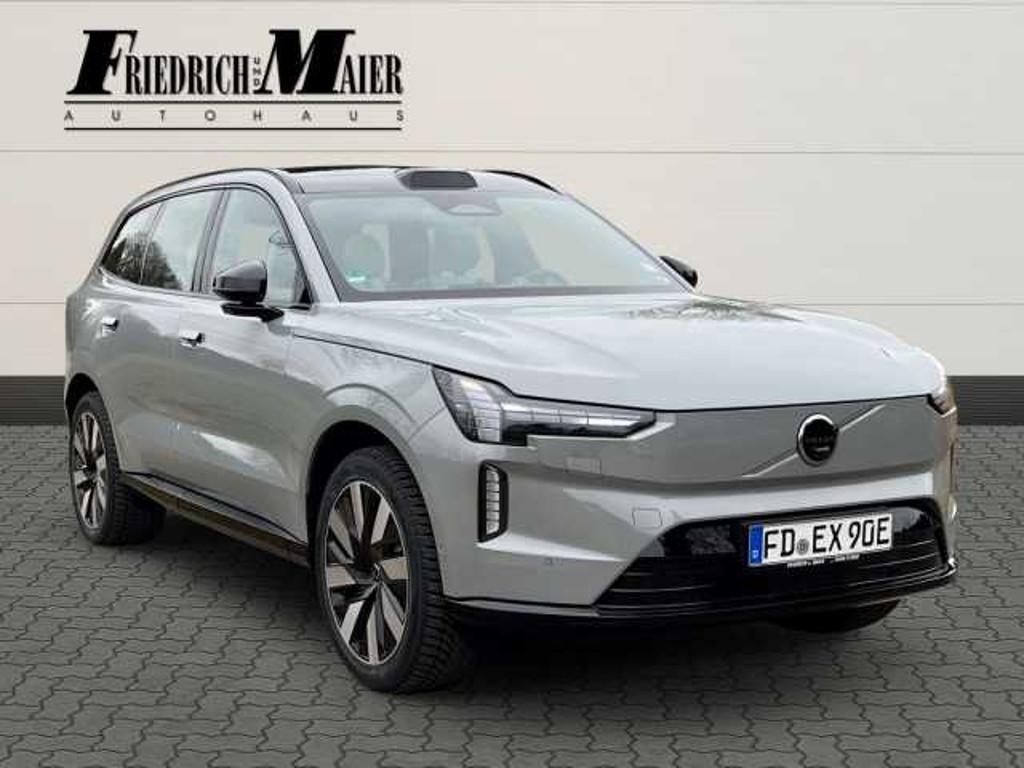 Volvo EX90