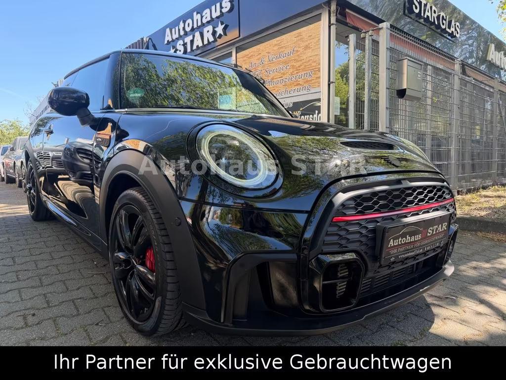 Mini John Cooper Works 2021 Benzine
