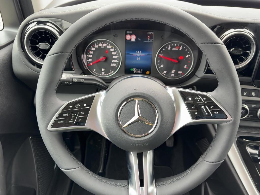 Mercedes-Benz T 180