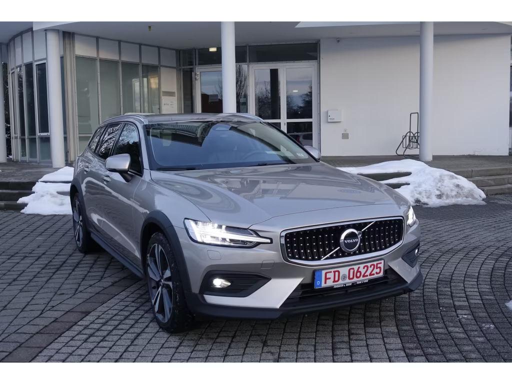 Volvo V60 2023 Diesel