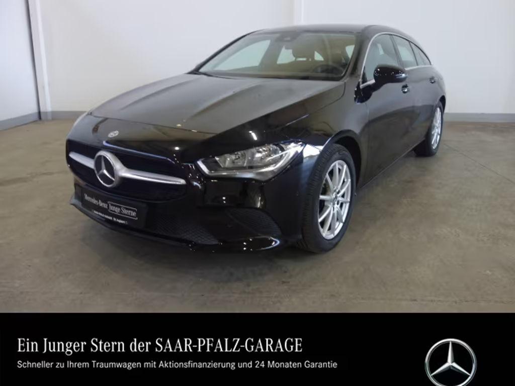 Mercedes-Benz CLA-Klasse 2023 Benzine