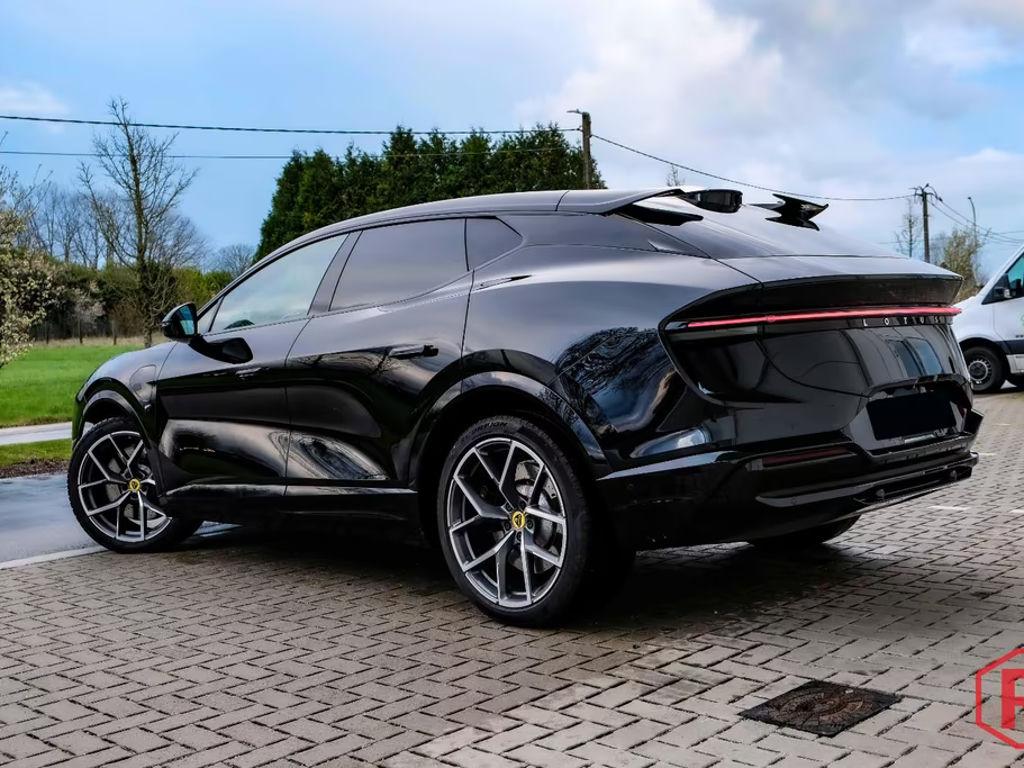 Lotus Eletre