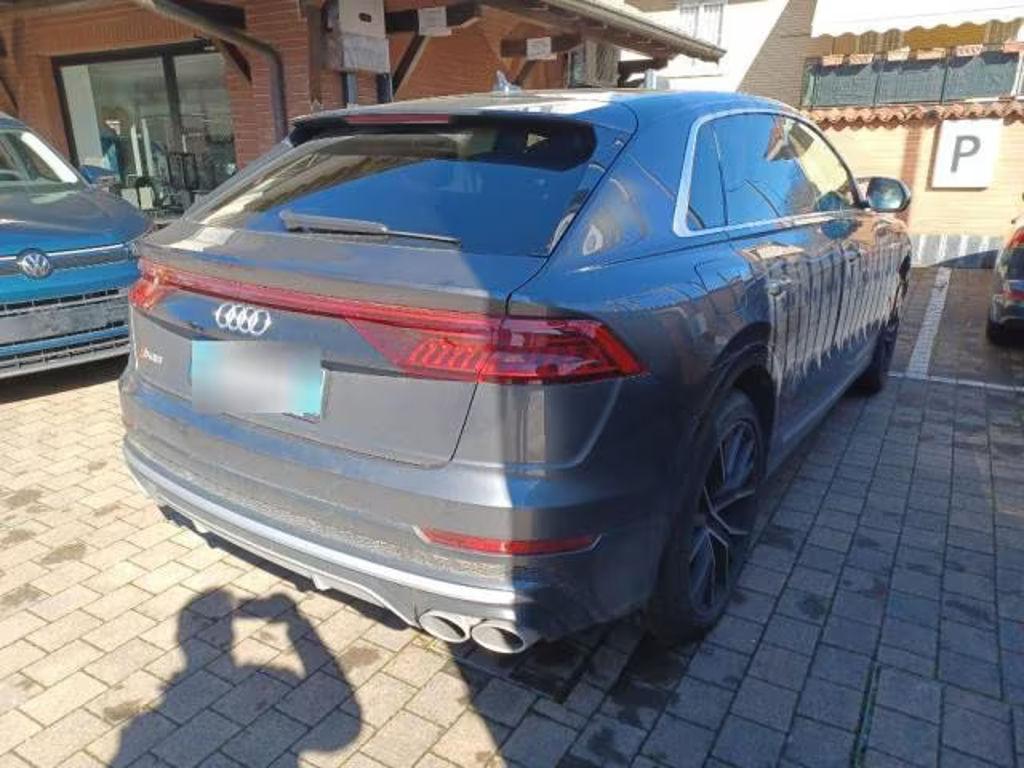 Audi SQ8