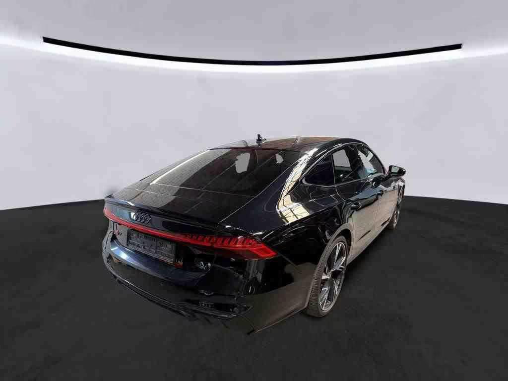 Audi S7
