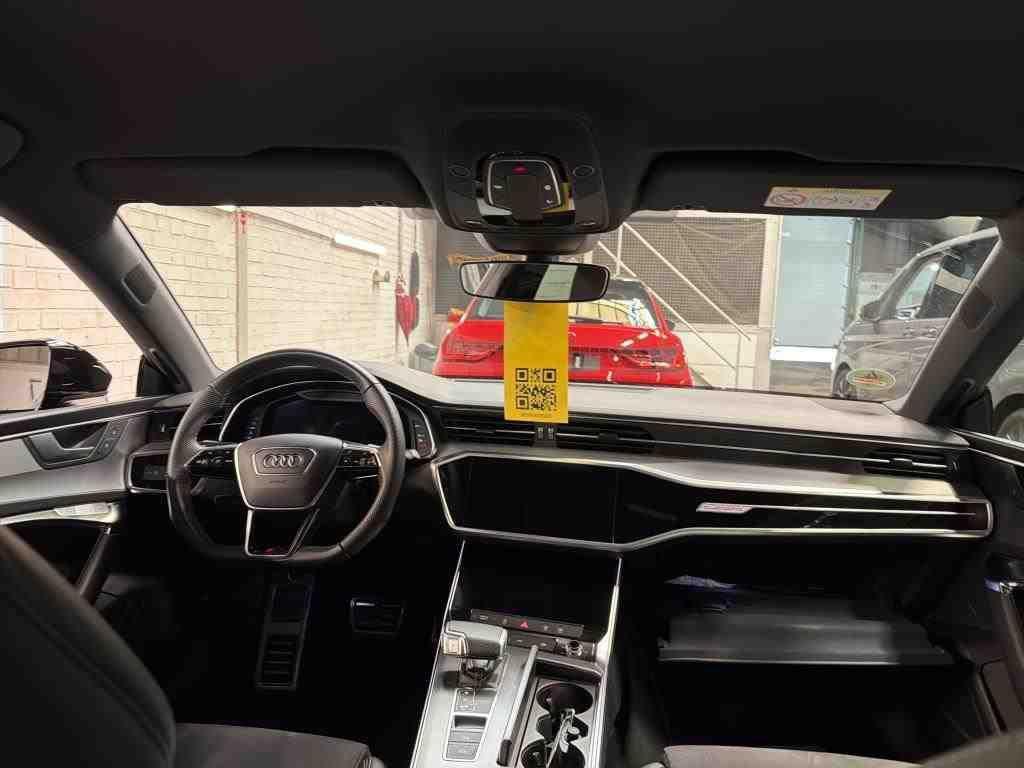 Audi S7