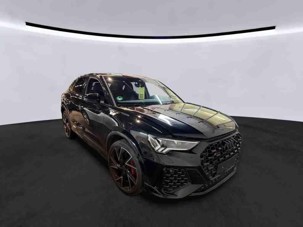 Audi RS Q3