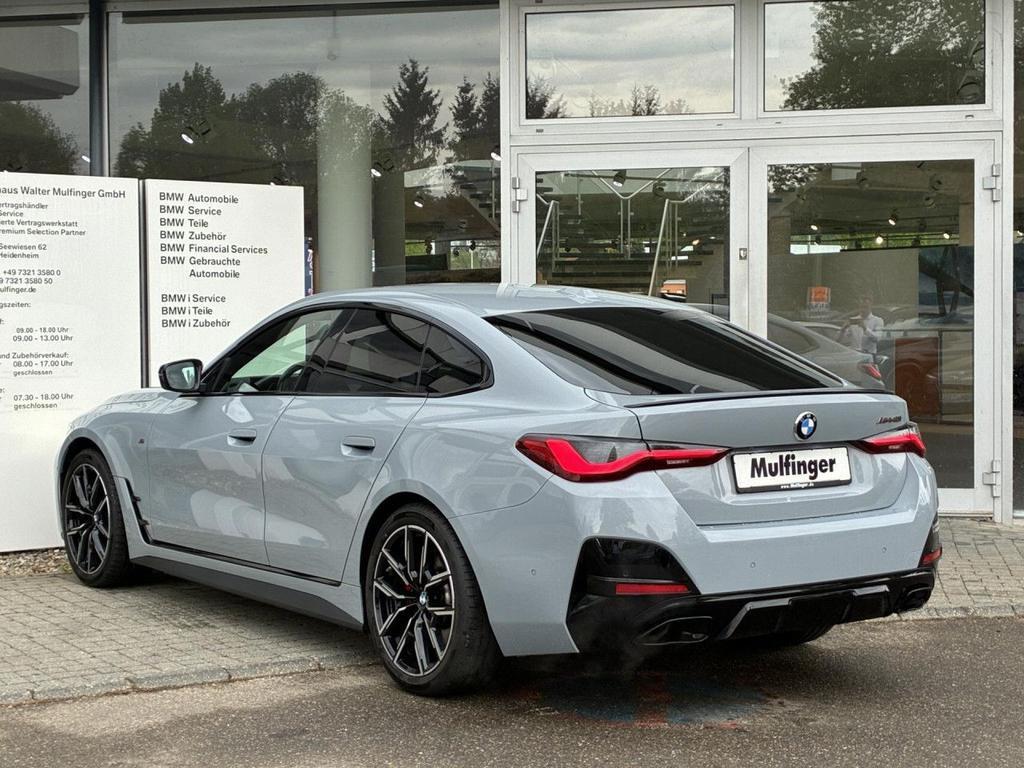 BMW M440